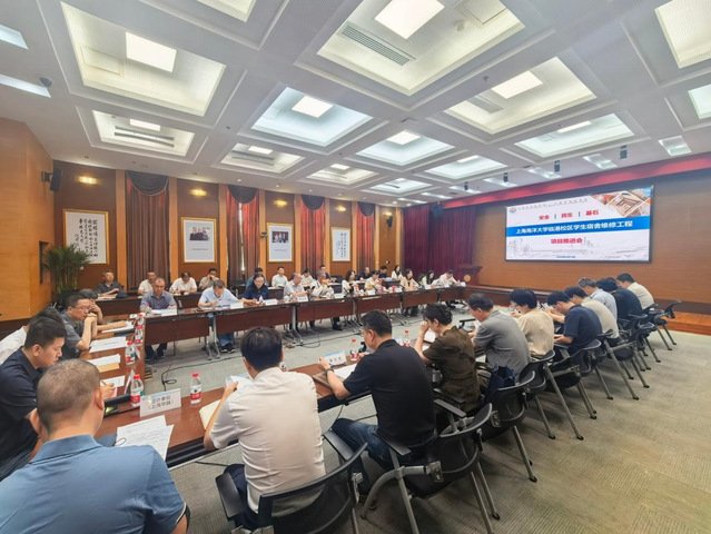 可先确认当前栏目名称